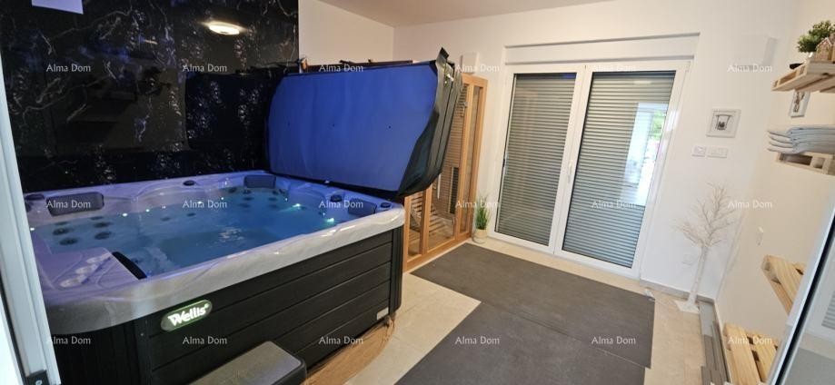 Grimalda, Luxury Villa with Pool and Wellness 7