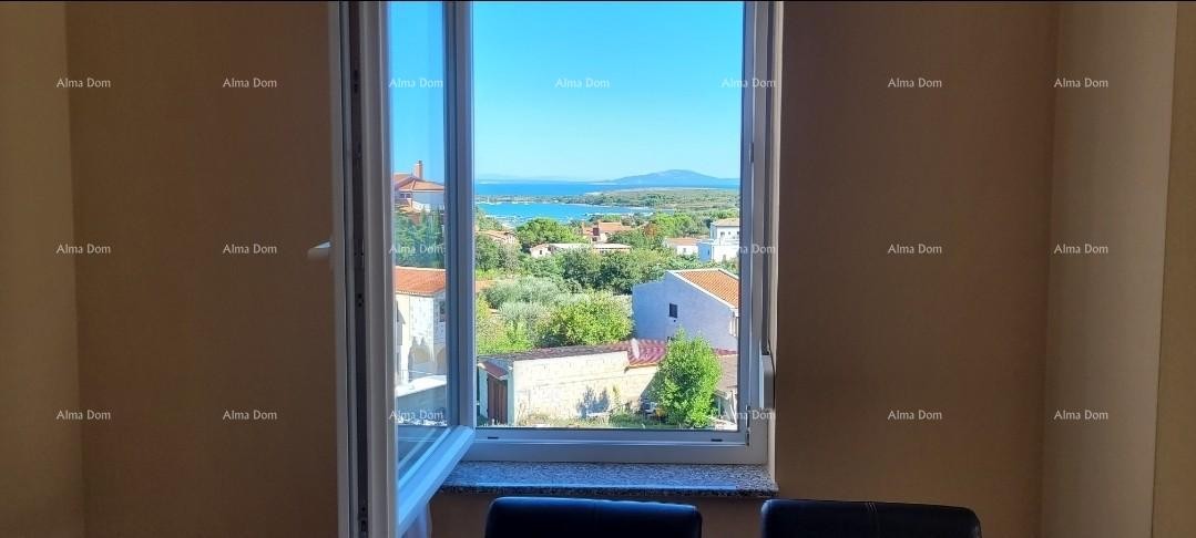 Ližnjan! Opremljen stan! Pogled na more! 12