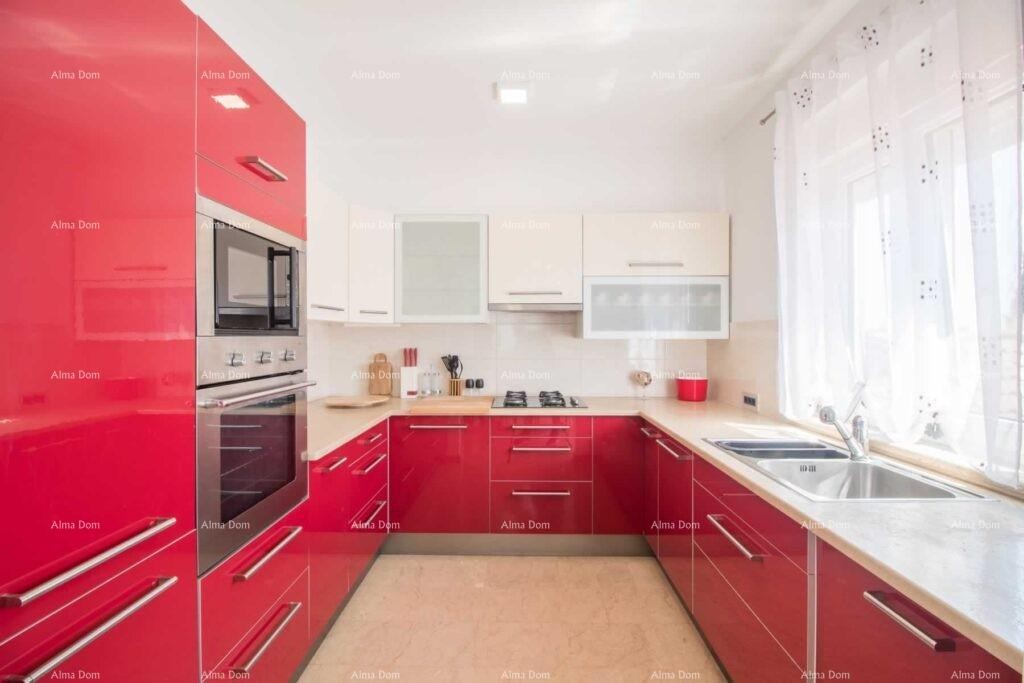 Красивая вилла на большом участке! 8