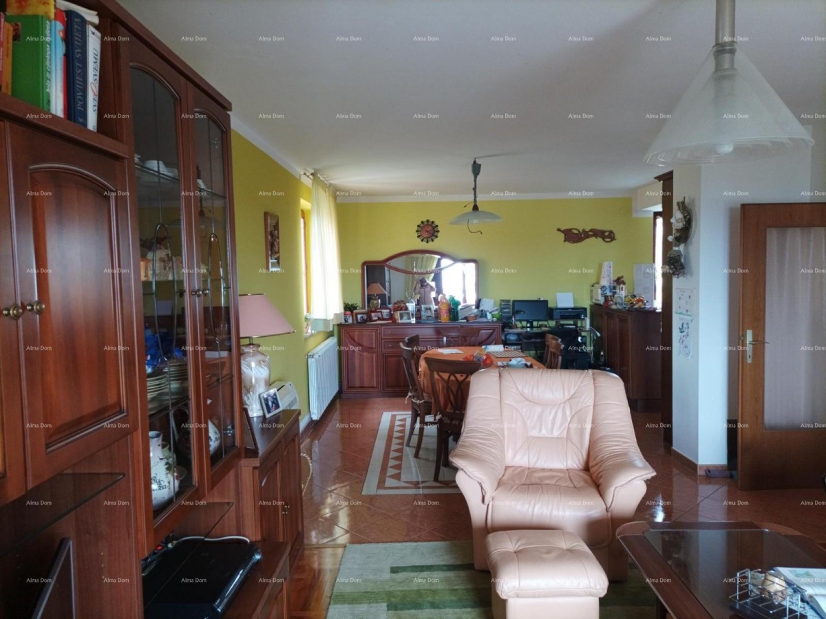 Palazzina con 5 appartamenti, ciascuno con una bellissima vista sul mare 13