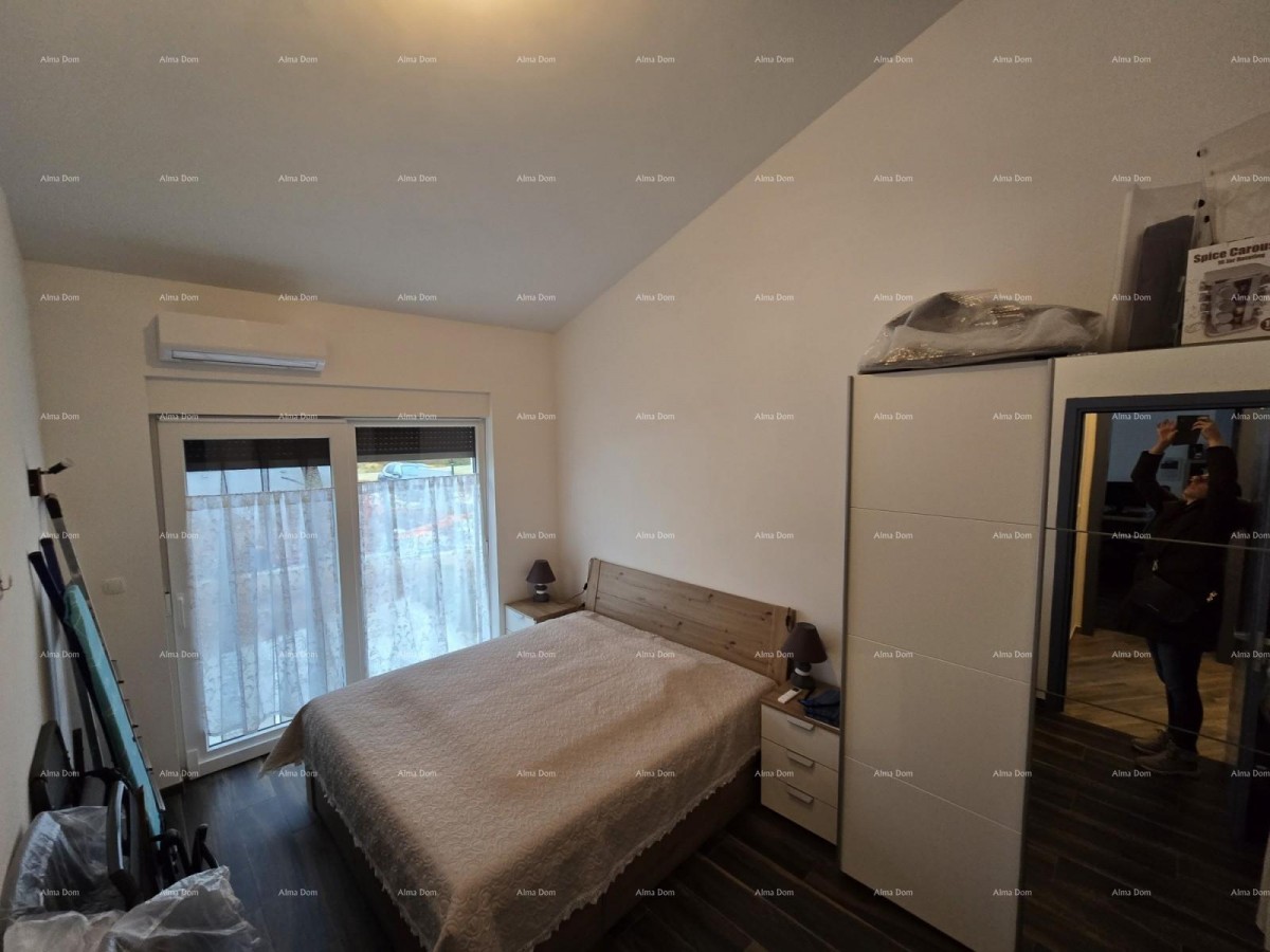 Самостоятельный одноэтажный дом с бассейном! 23