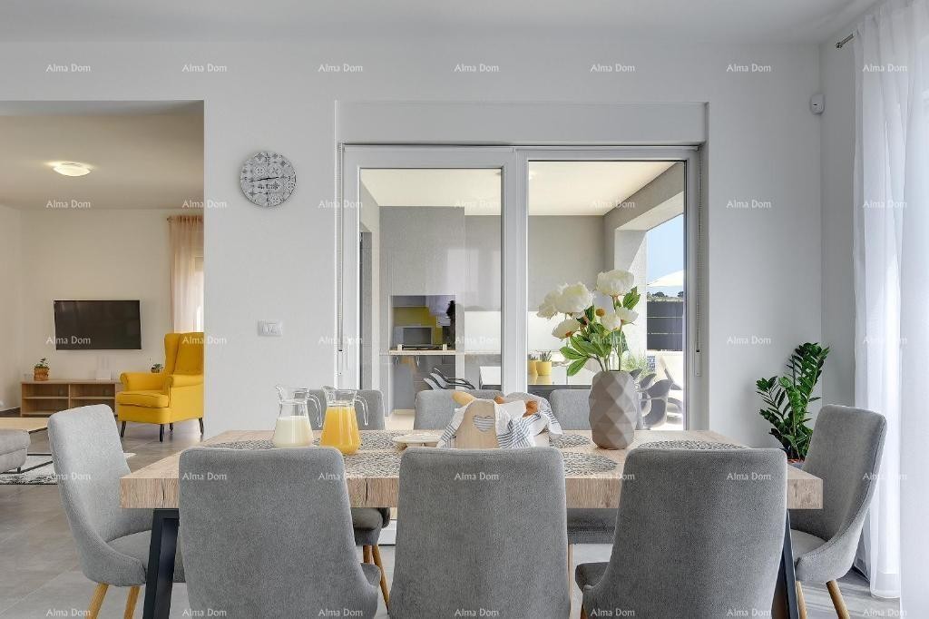 Moderna hiša z bazenom! Blizu Pule! 7