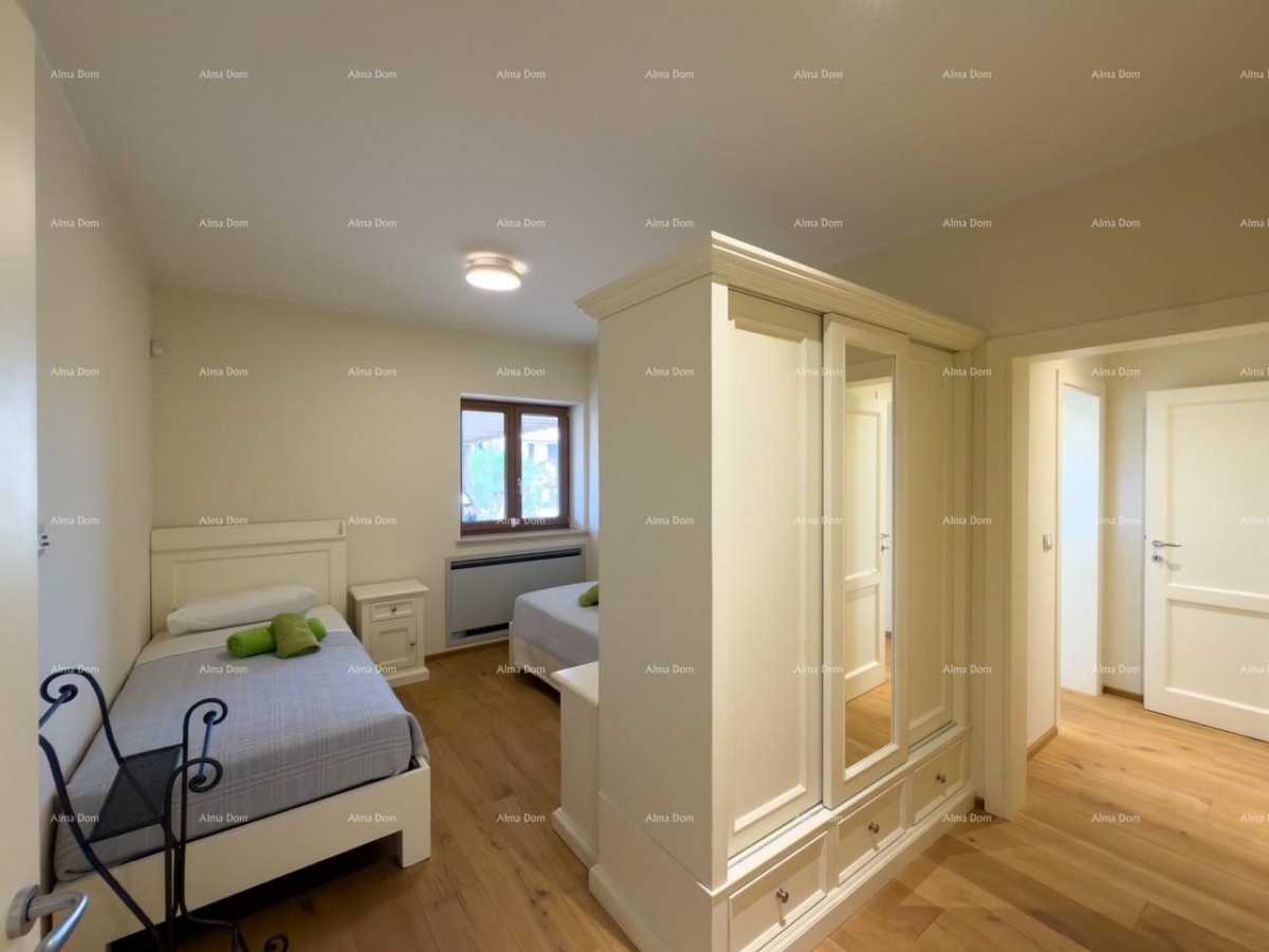 Продаем виллу с видом на Бриуны! 28