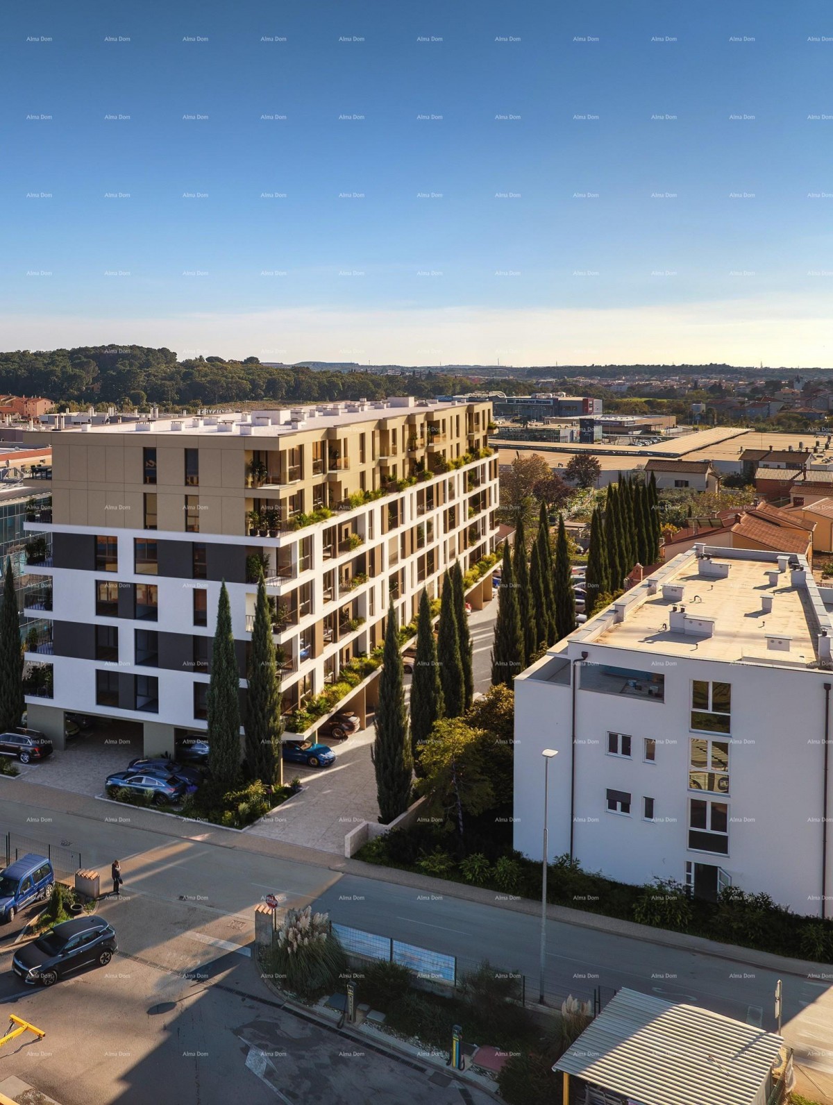 Pula! Vendita di un appartamento con posto auto in un moderno edificio residenziale con ascensore. S3 1