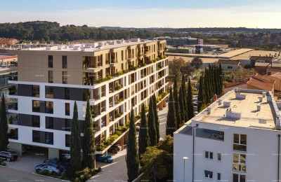 Pula! Vendita di un appartamento con posto auto in un moderno edificio residenziale con ascensore. S3