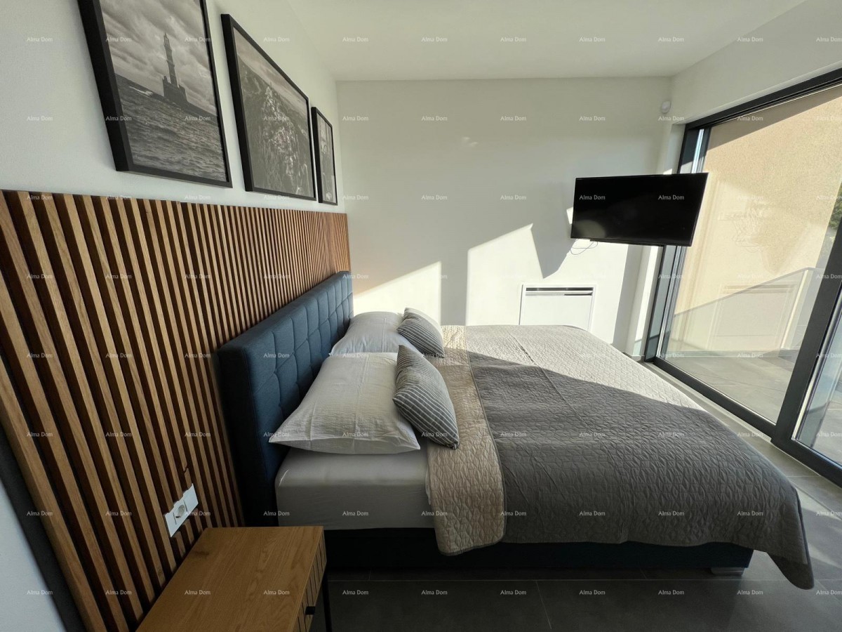 Vendita di una moderna villa con piscina, Svetvinčenat! 19