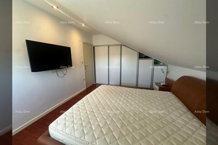 Poreč – Prostoren penthouse z veliko teraso in pogledom na morje 10