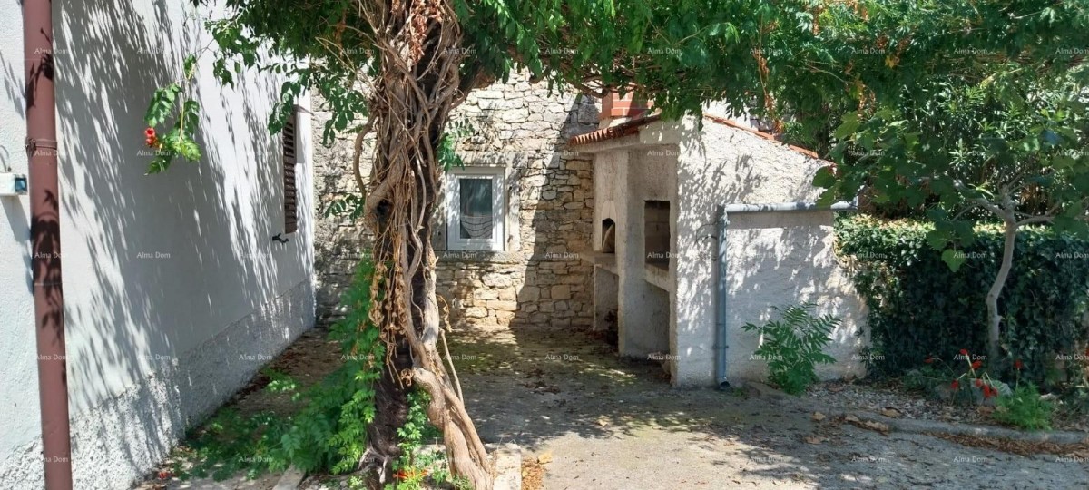 Rezervirano!!!! Prodaja hiše z dvema garažama, Galižana! 21