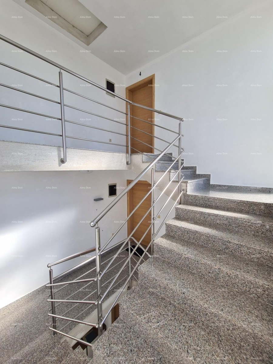 Медулин! Дом из 6 отдельных жилых квартир! 23