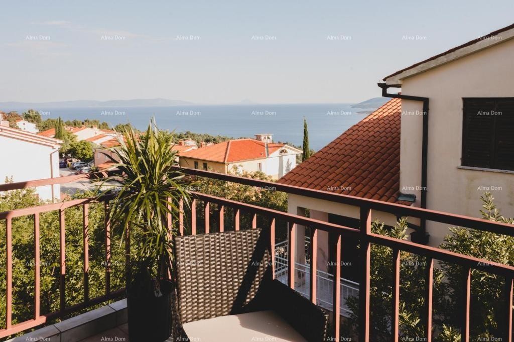 Продаем квартиру в Рабаце с видом на море. 12