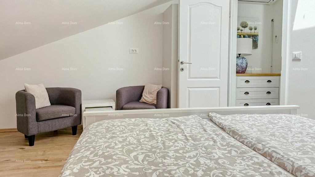 Novigrad – Appartamento su due piani di 84 m² con terrazza e parcheggio 19