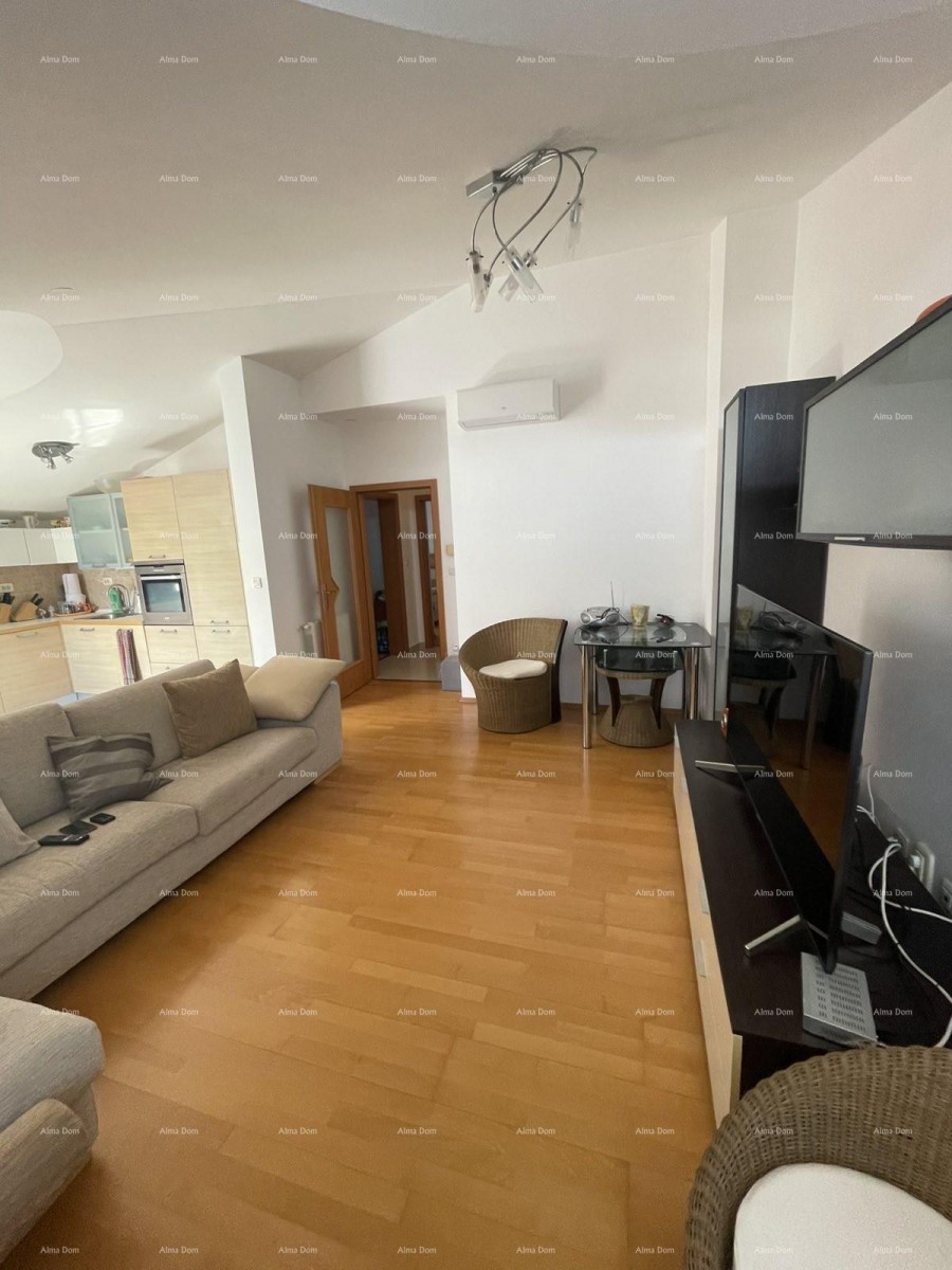 Pula, Veruda – Lungomare, Stan, 73 m² con garage, 300 m dal mare 3