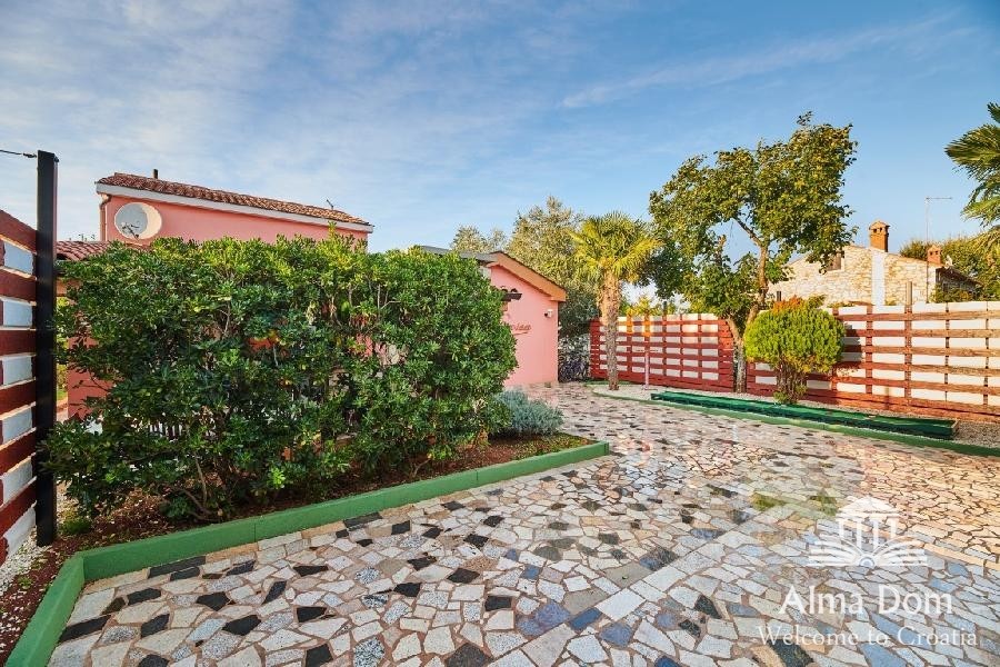 Hiša, blizu mesta Umag. 36