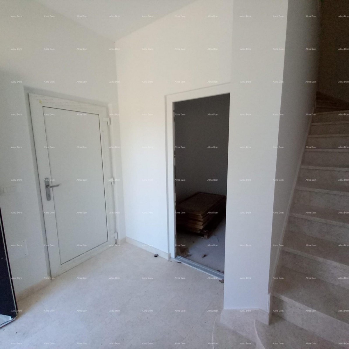 Stan u novogradnji s panoramskim pogledom na more, Medulin 12