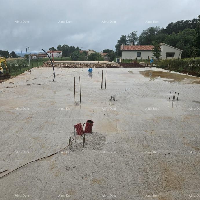 Sale - construction land with permit and started construction, near Barban! 3