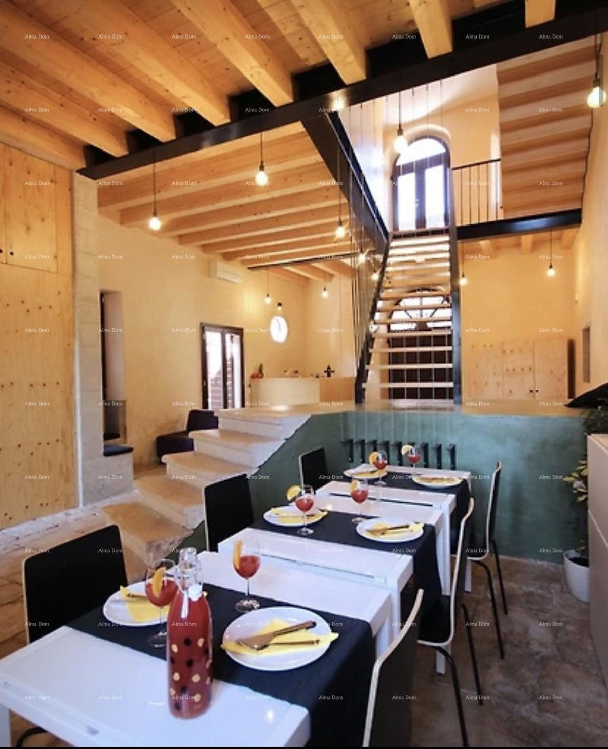 Renovated! Sale of an old villa from the 17th century in Vodnjan. 4