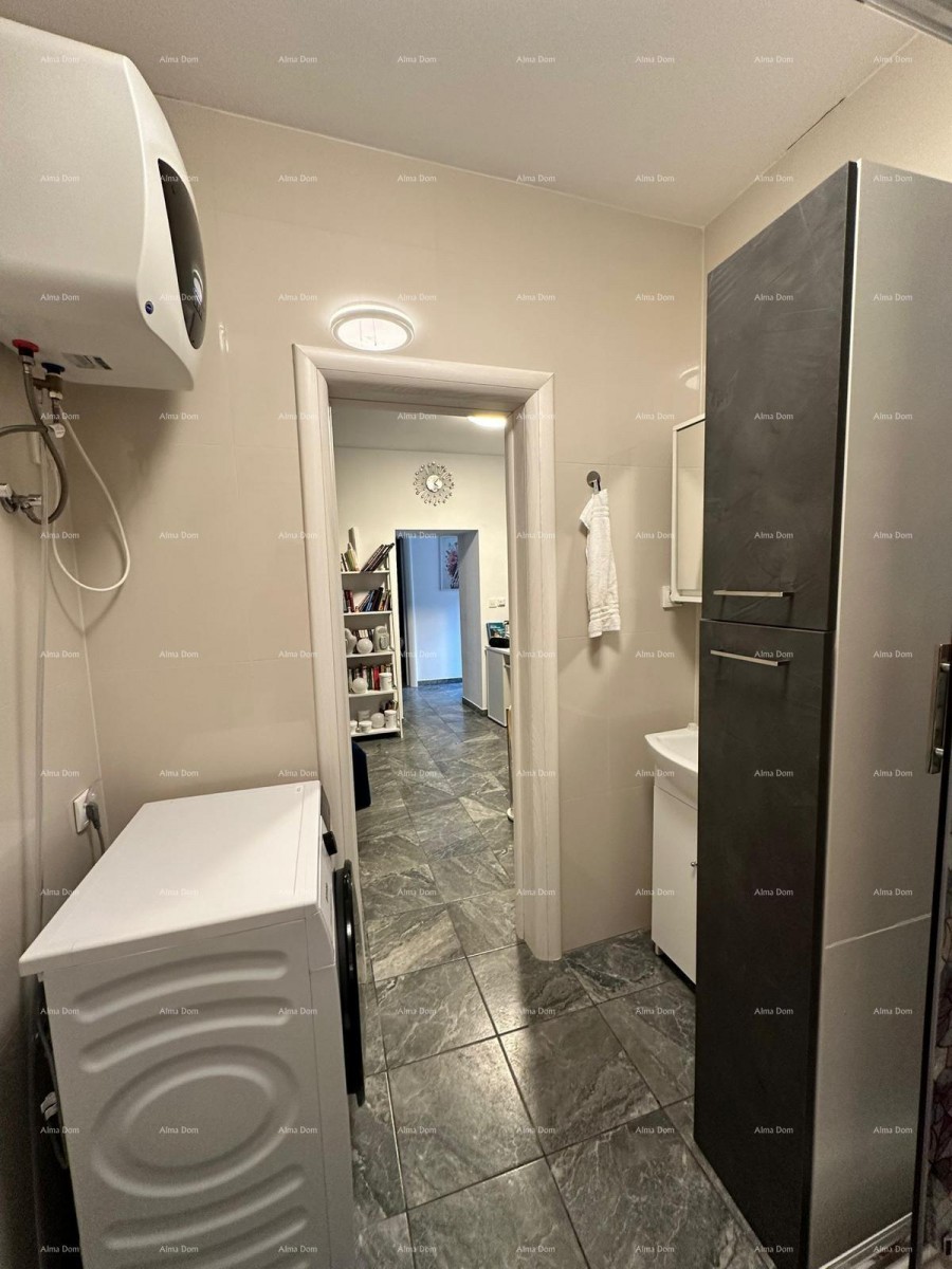 Реновированная квартира в центре Пулы, 50 м² с подогревом пола и современным дизайном 5
