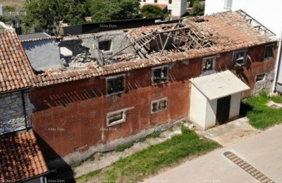 Old terraced house, excellent investment! Umag!