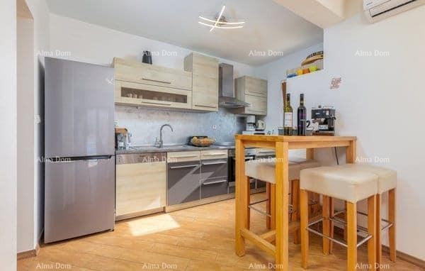 MARČANA - Prodaje se kuća sa grijanim bazenom i jakuzzijem 3