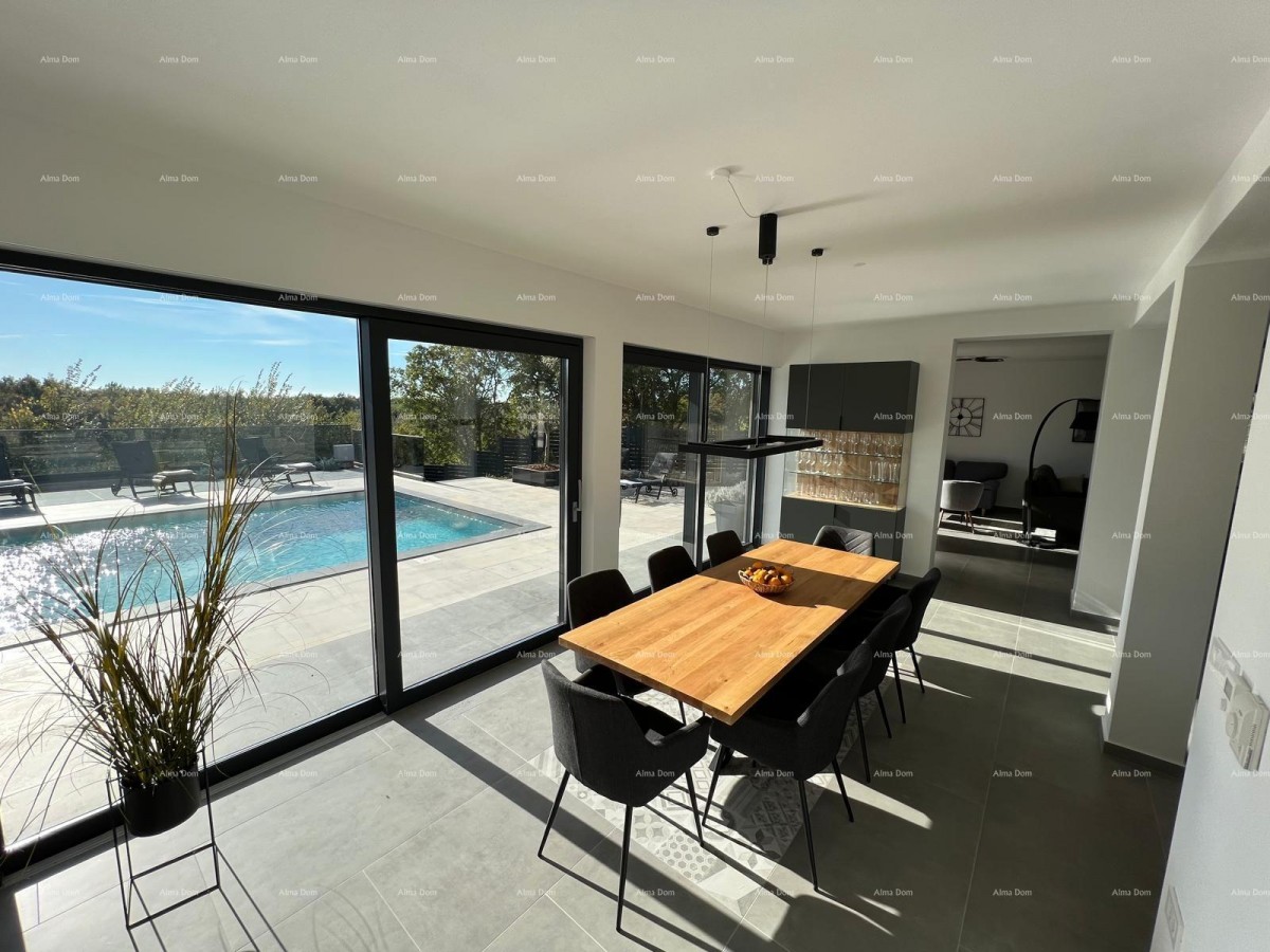 Vendita di una moderna villa con piscina, Svetvinčenat! 3