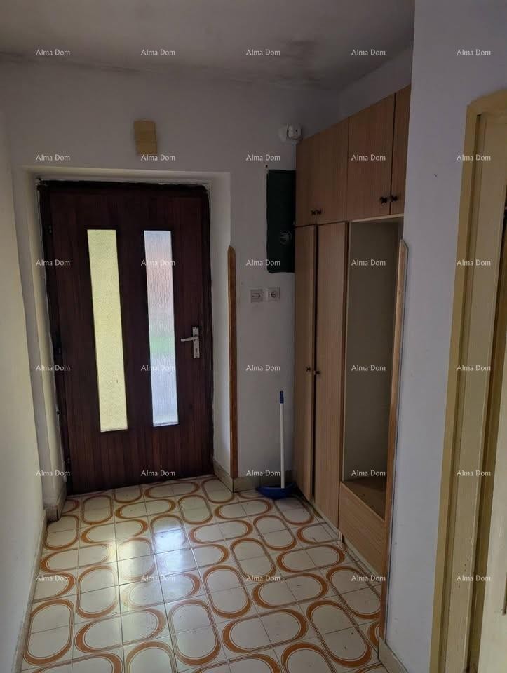 Prodaja samostojeće kuće s okućnicom i vrtom - Pazin 10