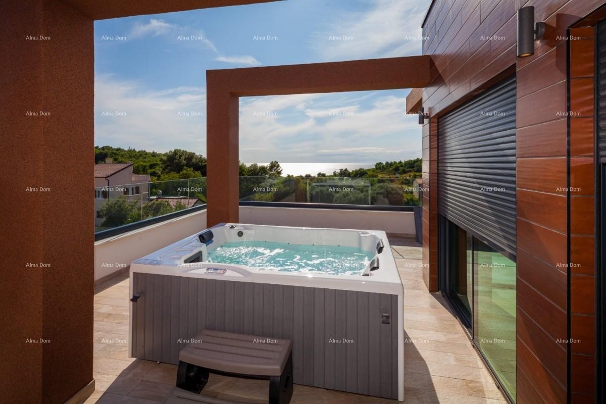 Современная вилла с бассейном в Премантуре! 12