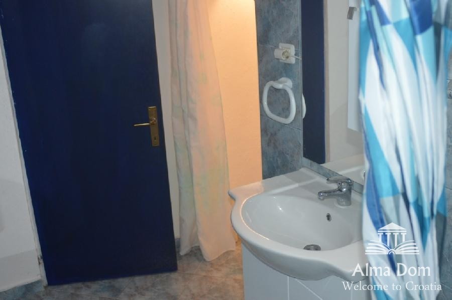 Beautiful house in Banjole with  dream garden!!! 9