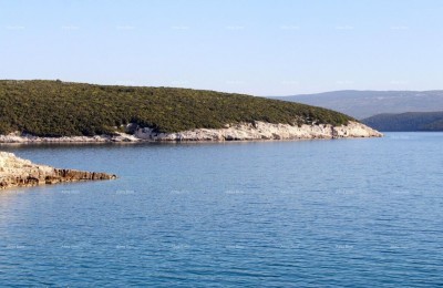 Building plot in a quiet location.