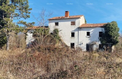 Oprtalj, kamena kuća s velikim potencijalom
