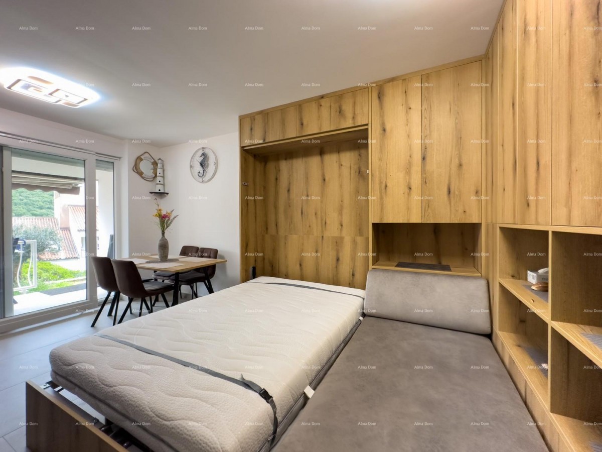 Vendiamo un appartamento completamente ristrutturato a Duga Uvala! 17