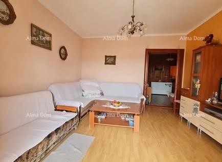 Kuća. Buje. 4