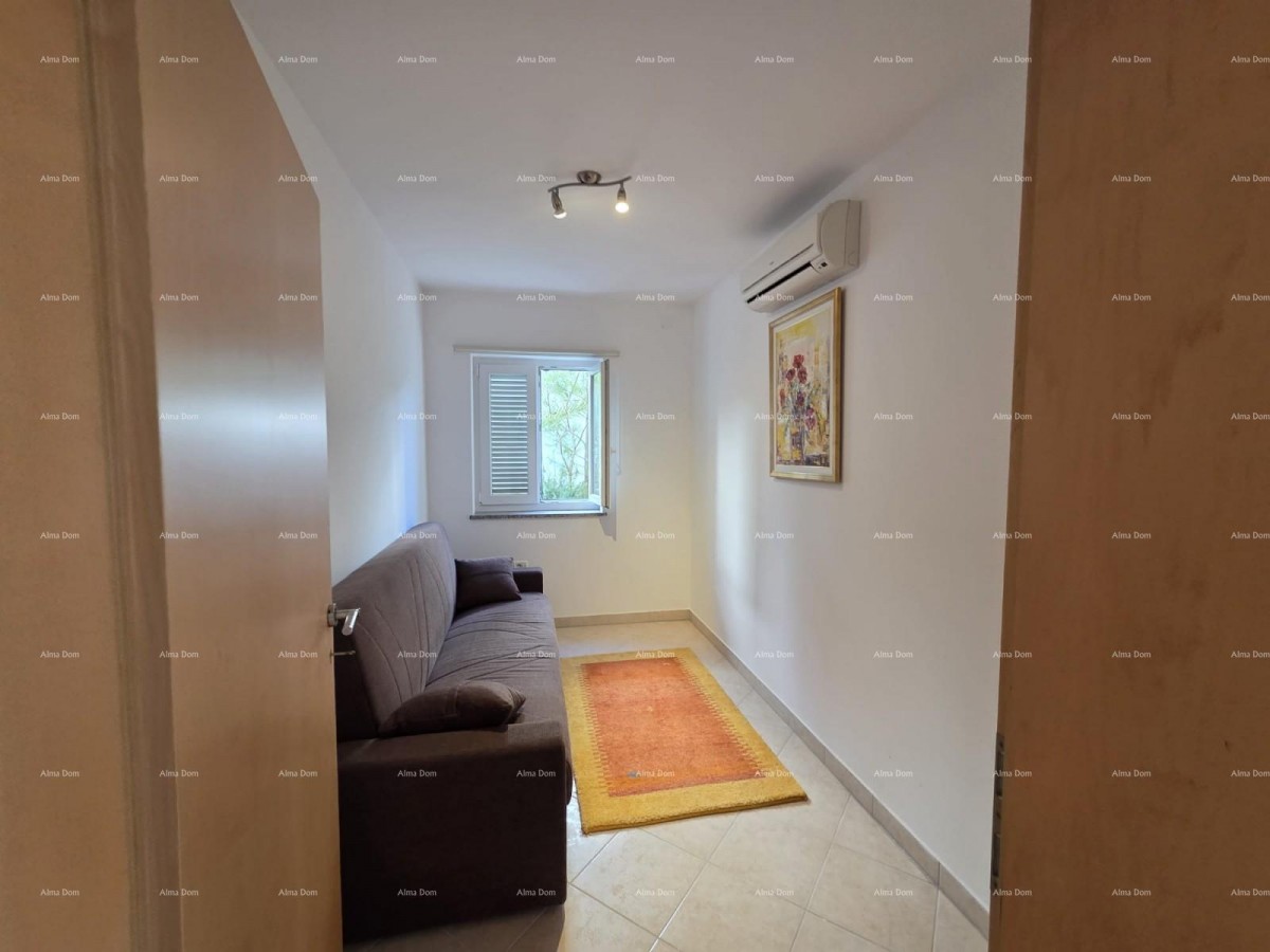 Prodaja šarmantnega stanovanja 60 m², Duga Uvala, pogled na morje 16