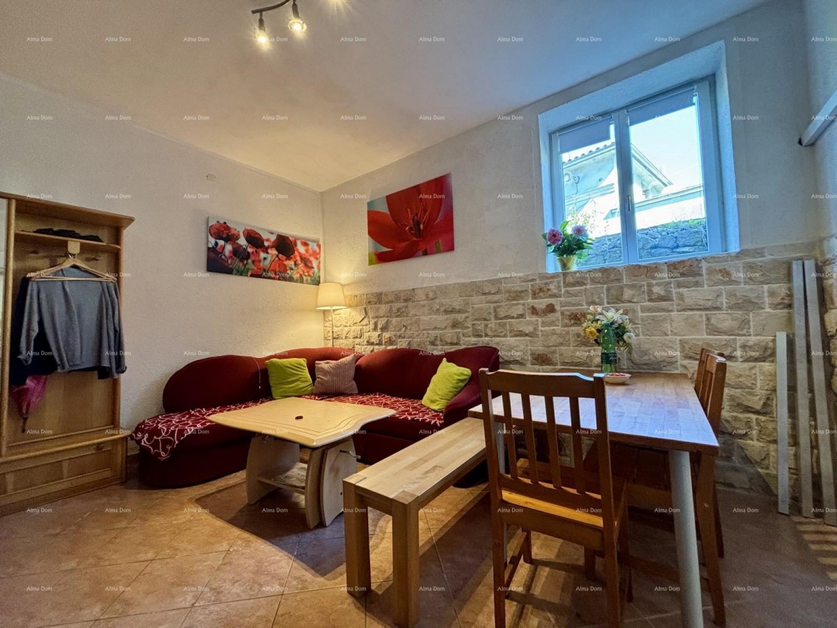 ПУЛА, центр – продажа квартиры 55 м² с садом и парковочным местом 3