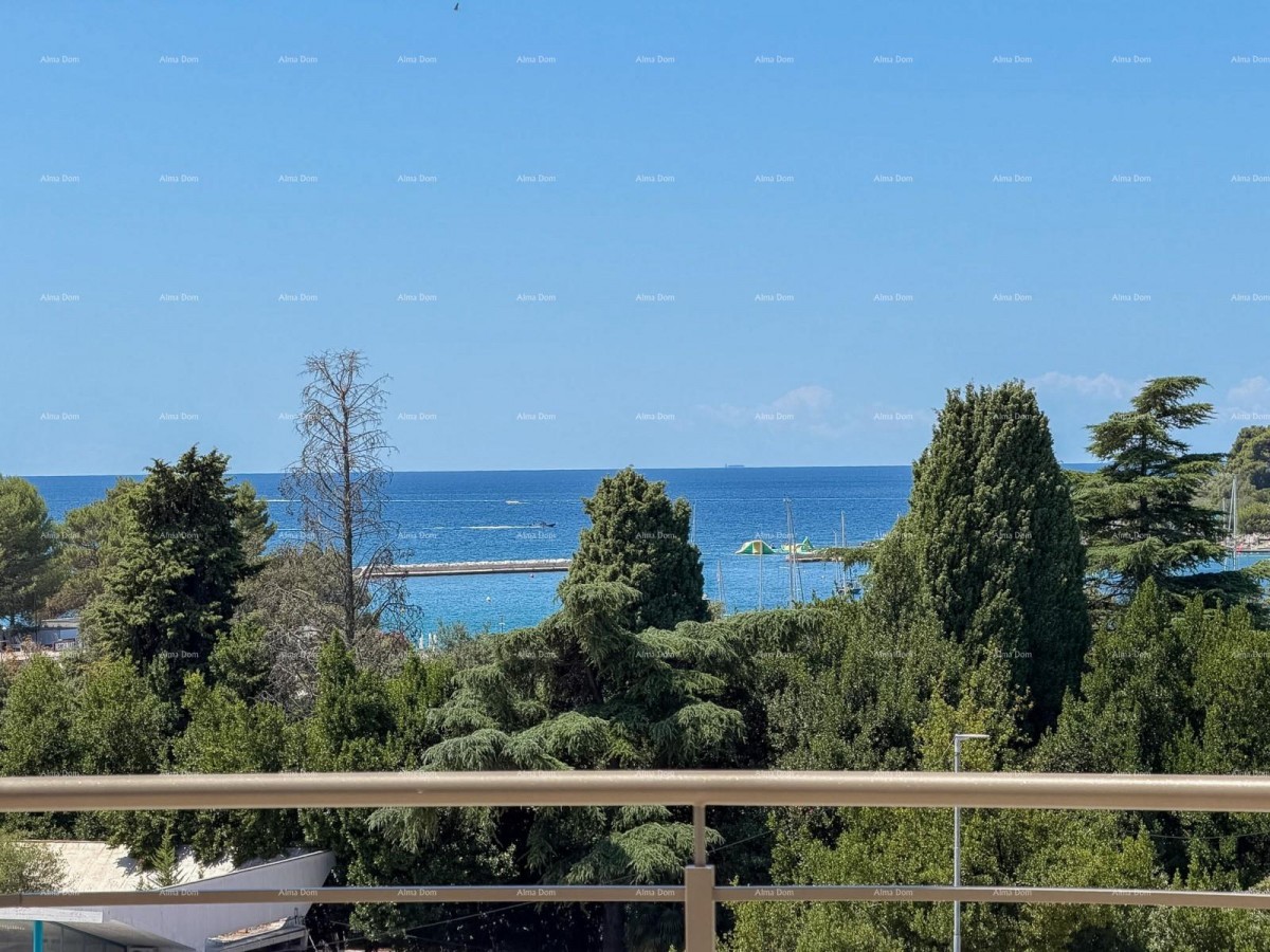 Two-Bedroom Apartment in the Center of Poreč 22