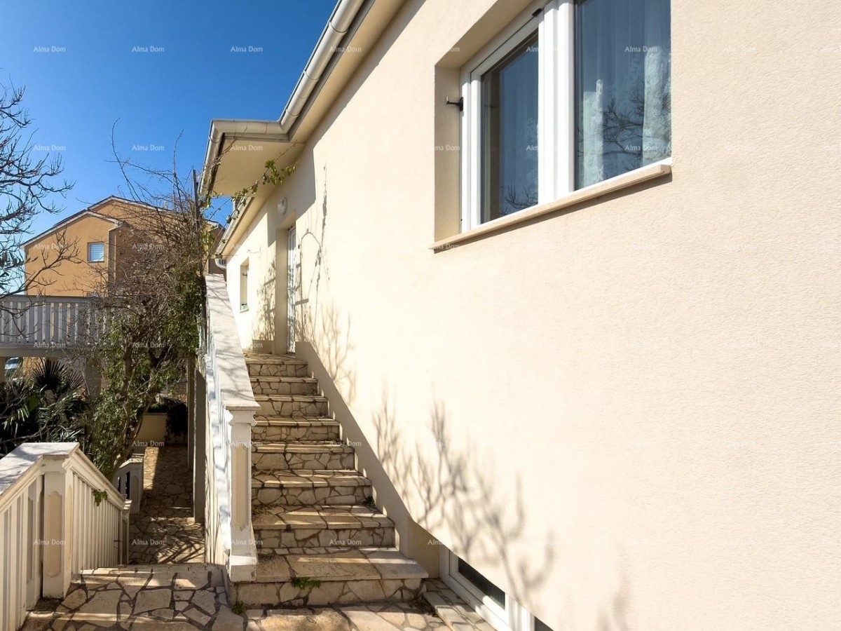 Ližnjan, renovated and fully furnished house with a garage and a cellar 4