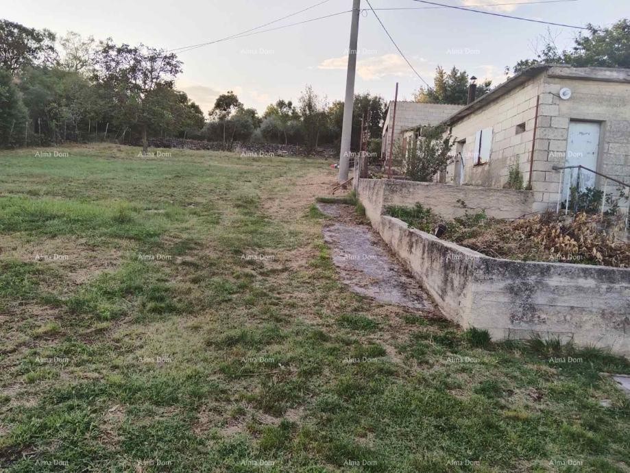 Terreno edificabile con vista mare e strutture esistenti  Barban 2