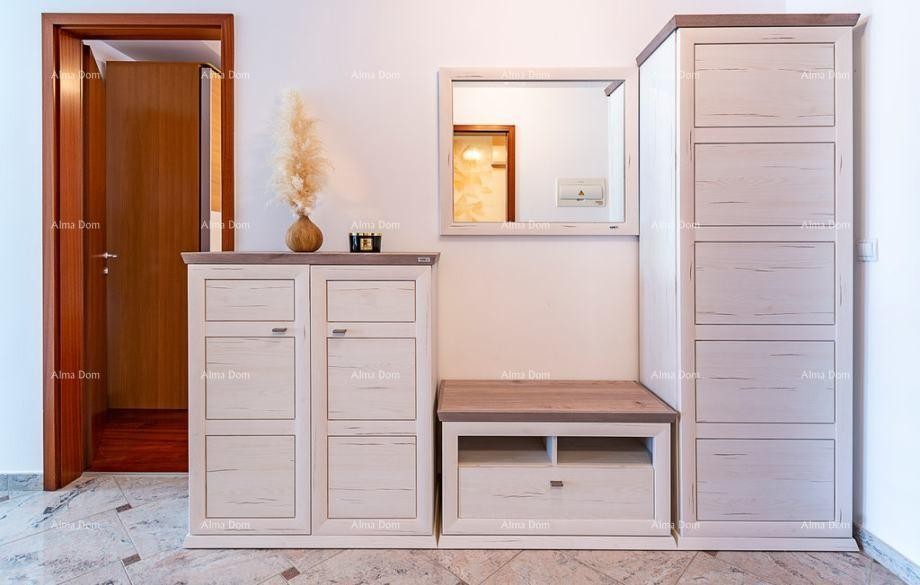 Rovinj – Apartma z 2 spalnicama in parkirnim mestom v garaži 14