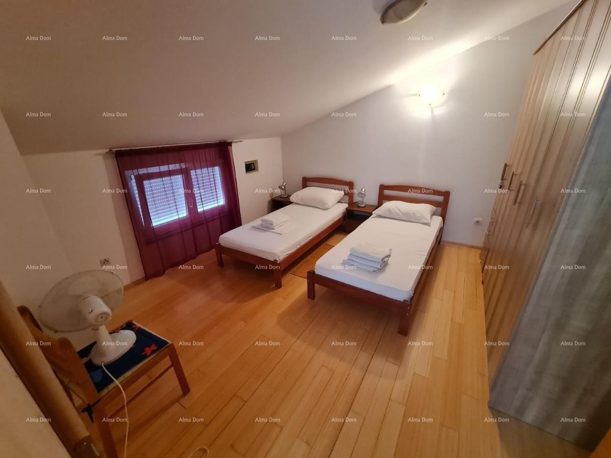 Prodaja velikega, lepo urejenega in popolnoma opremljenega apartmaja, s pogledom na morje, Ližnjan! 6