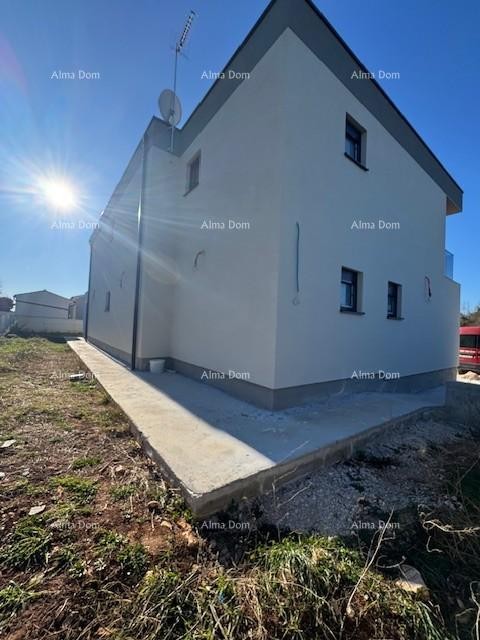 Šišan. Новый дом с бассейном 4