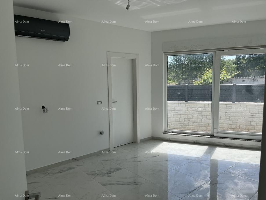 Modern villa for sale. 12