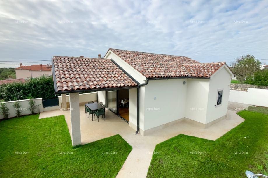 Prodaje se samostojeća moderna prizemna kuća, Bale! 2