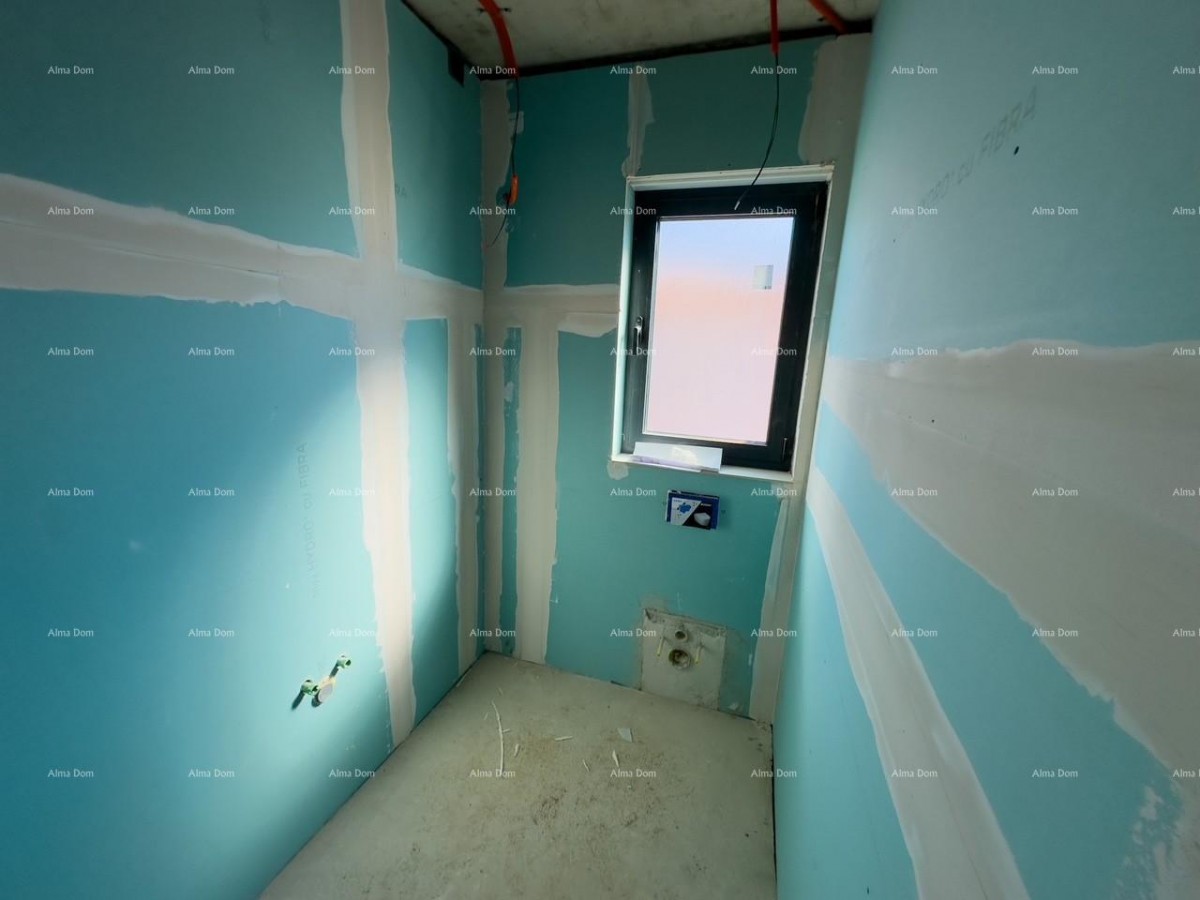 Prodajemo stan na drugom katu male zgrade!  Štinjan. 7