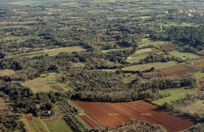 Investment Opportunity! Sale of Construction Land for Tourism and Hospitality Purposes - T Zone, Ližnjan!