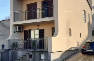 House for sale in Pula.