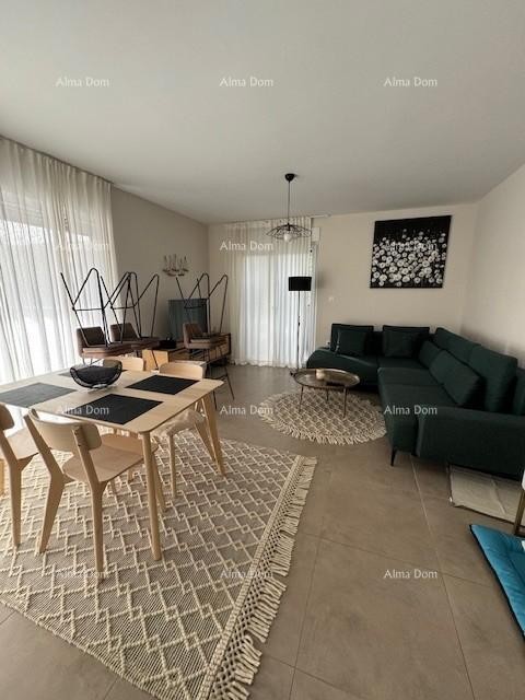 Excellent location, close to the sea, beach, Max City 19