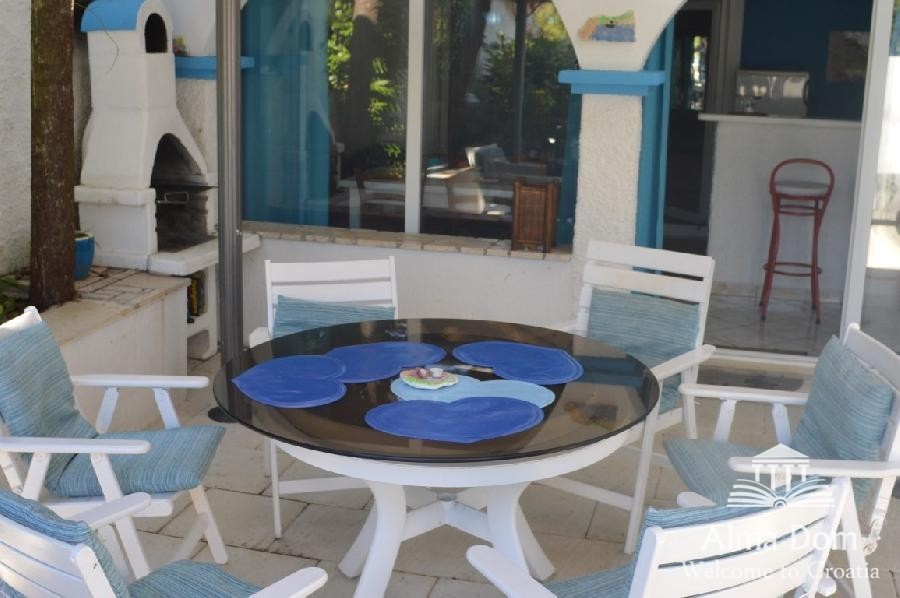 Beautiful house in Banjole with  dream garden!!! 10