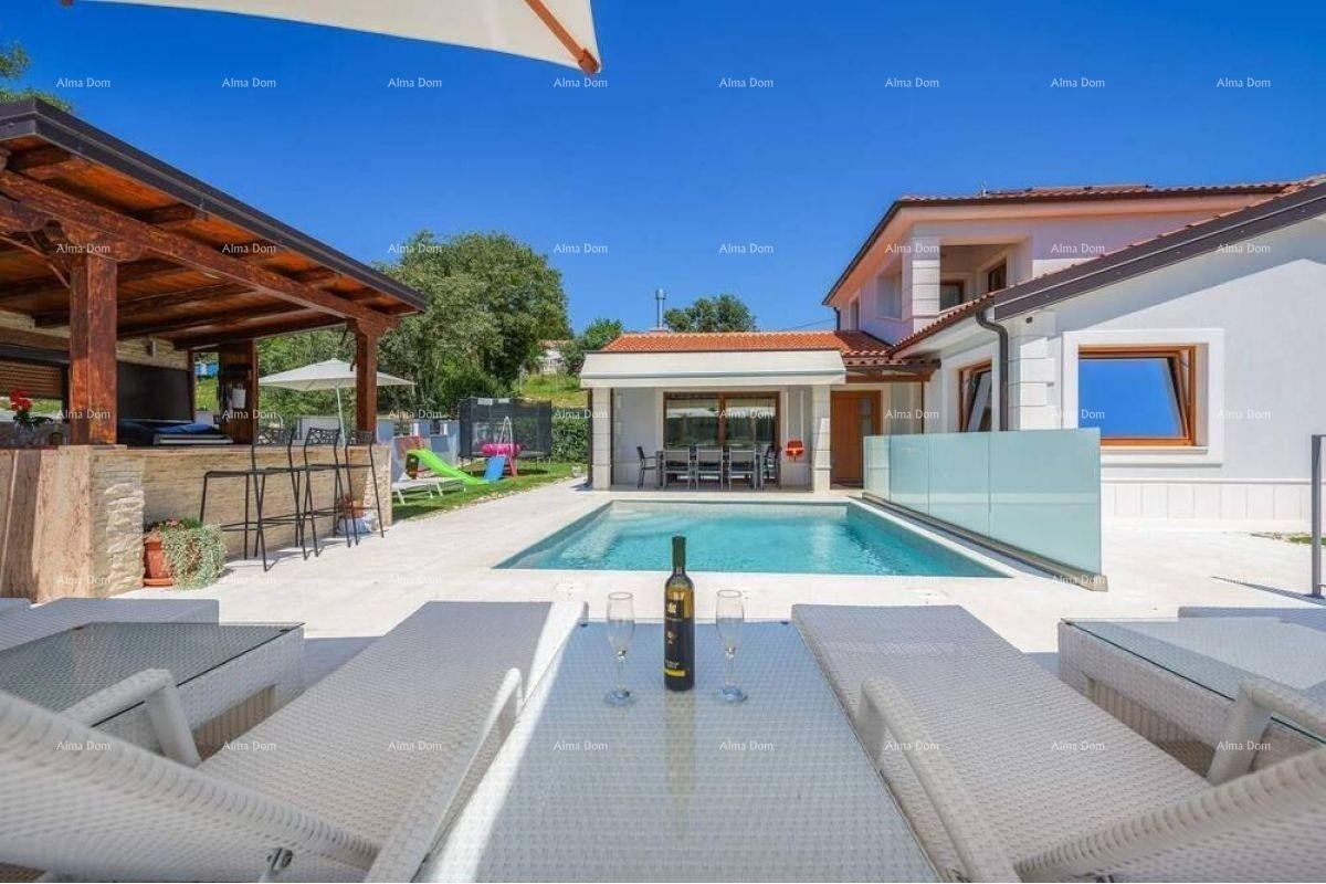 Недалеко от Новиграда, новый дом с бассейном. 2