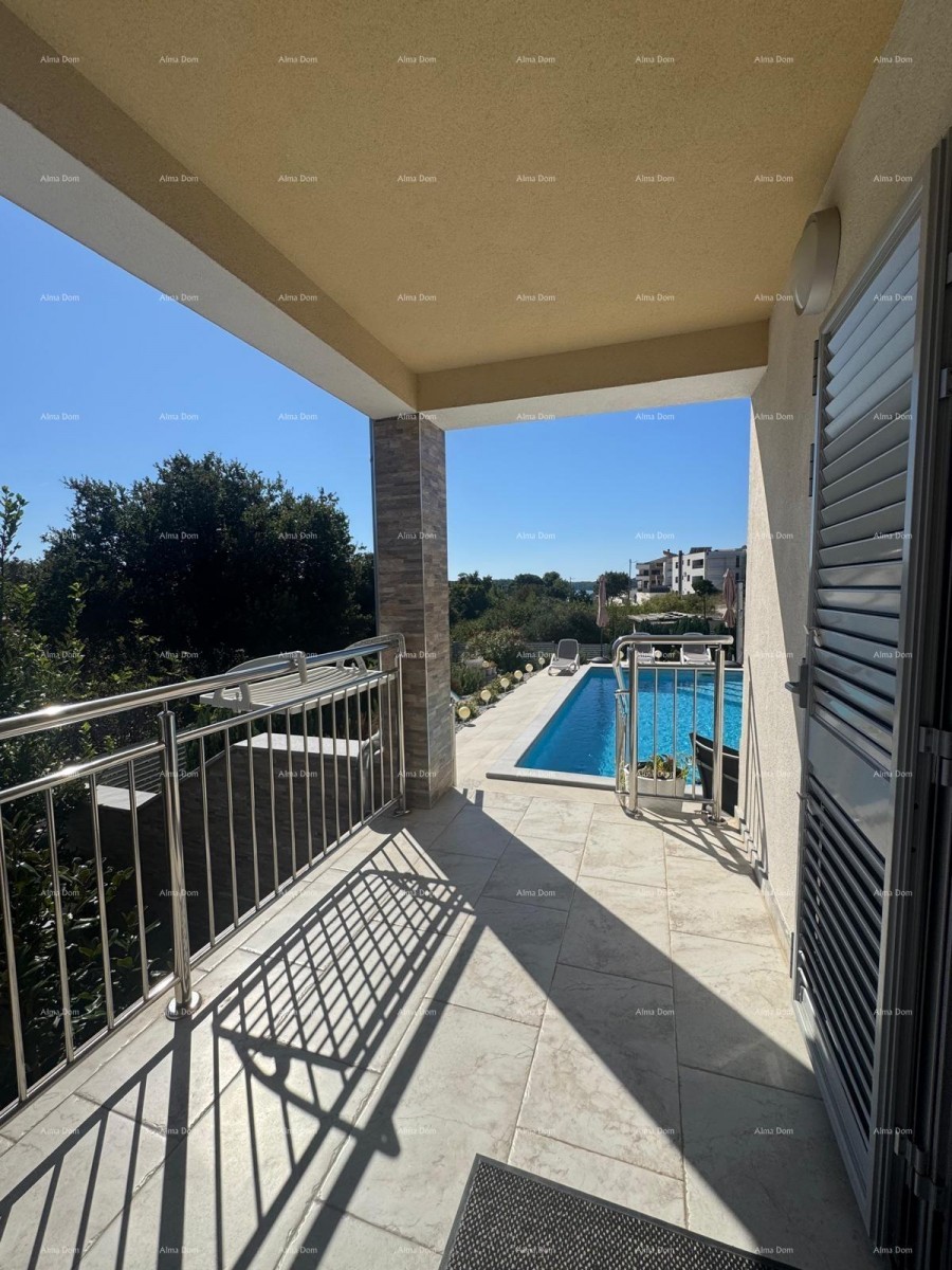 Prodaja - Moderna dupleks kuća s dvije odvojene stambene jedinice, Medulin! 33