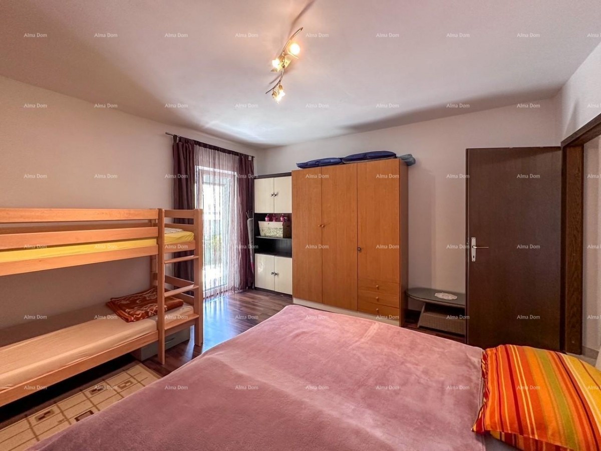 Продаем дом с двумя квартирами в Валбандоне. 29