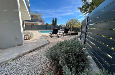 Modern Design Villa with Pool for Sale, Svetvinčenat!